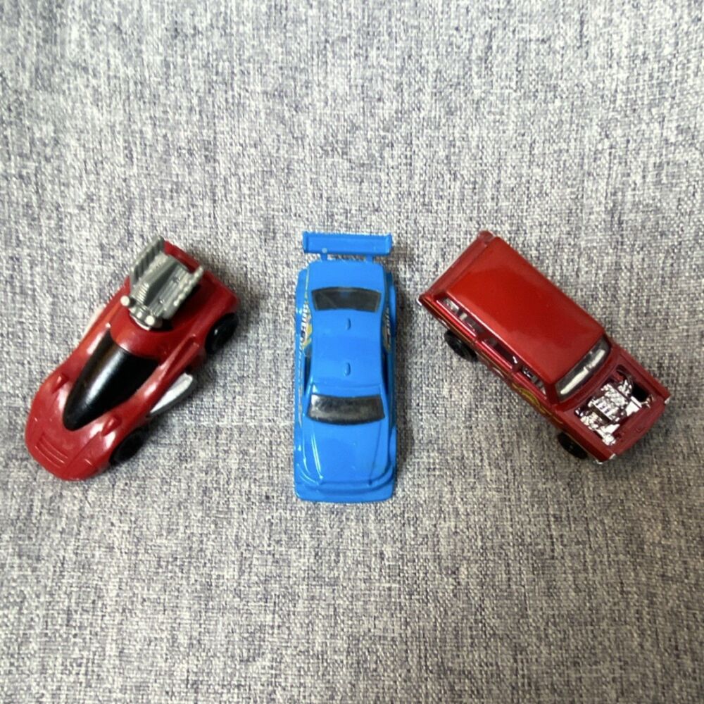 Hot Wheels Diecast 1:64 Car Lot - 3 Cars Red & Blue, Ages 3-7, Rally & Sports